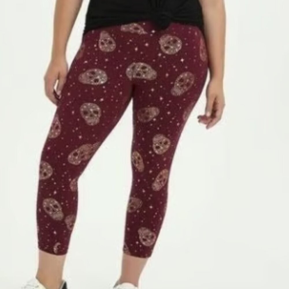 Torrid Merlot Gold Sugar Skull Size 0 Women's Yoga Athletic Stretchy ✨ 2 /$15 ✨